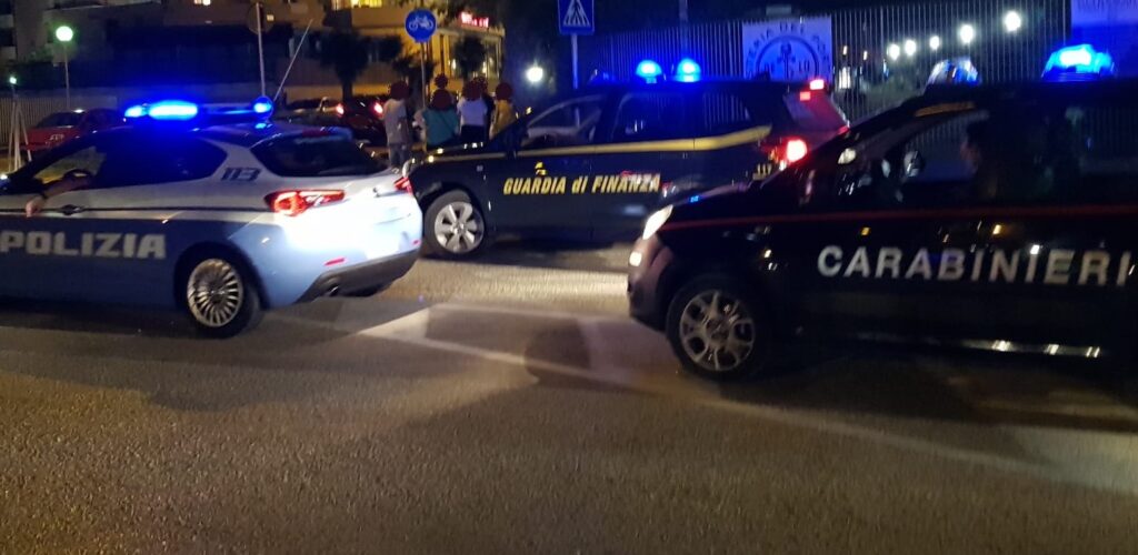 Nasconde la droga in bocca: nei guai un giovane tunisino. Controlli in tutto il territorio
