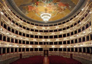 Teatro dell&rsquo;Aquila, altra stagione da record: 1.208 abbonamenti e gi&agrave; 1.518 biglietti venduti