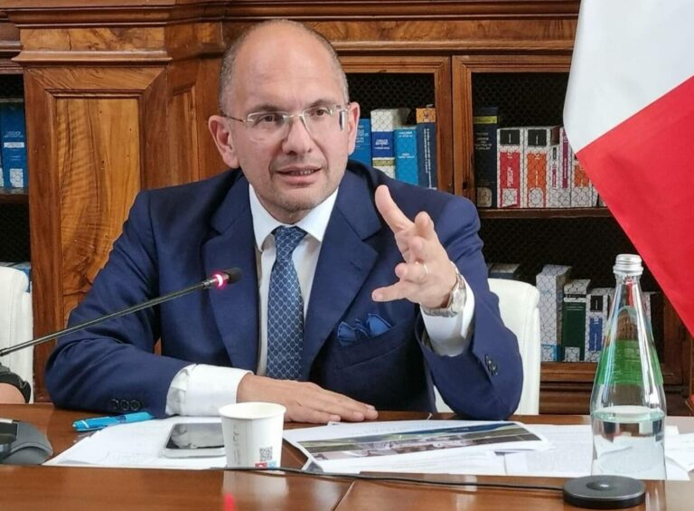 Inaugurazione nuovo ospedale di Amandola, Castelli: «Un grande traguardo»