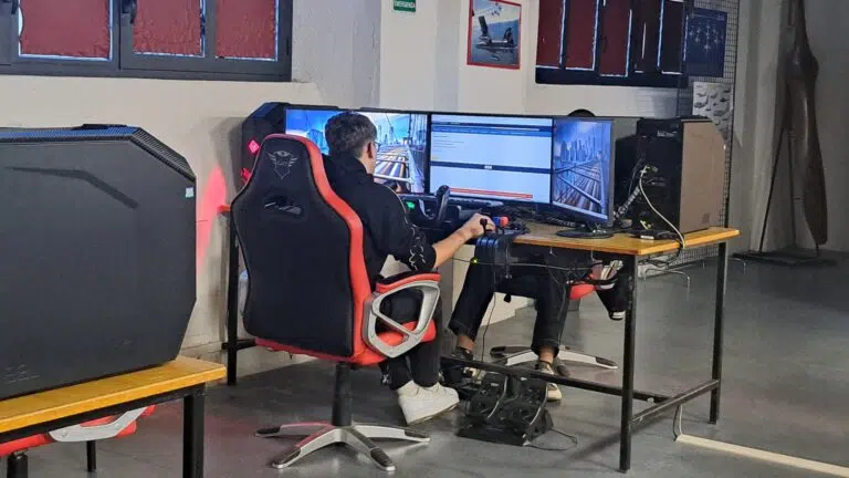 ITT Montani: superato l’esame per il pilotaggio dei droni, ora alunni pronti per le prove di volo