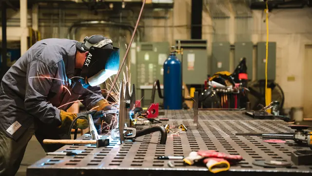 Fermo, boom di cassa integrazione: nelle Marche è la provincia più in crisi (+126,4%)