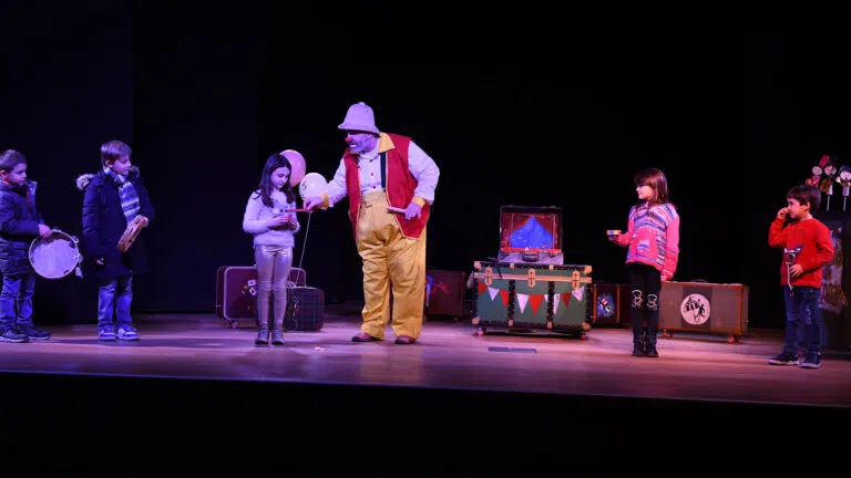 Secondo appuntamento con “Veregra Children Winter”: in scena lo spettacolo Circo in valigia
