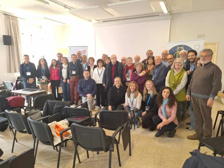 100 anni di Meccanica Quantistica, esperimenti, teorie, discussioni: il convegno al Iti Montani
