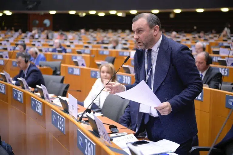 Putzu (FDI): «Riesame intermedio del PR FSE+ marche 2021-2027, nuove risorse per occupazione, formazione e inclusione»