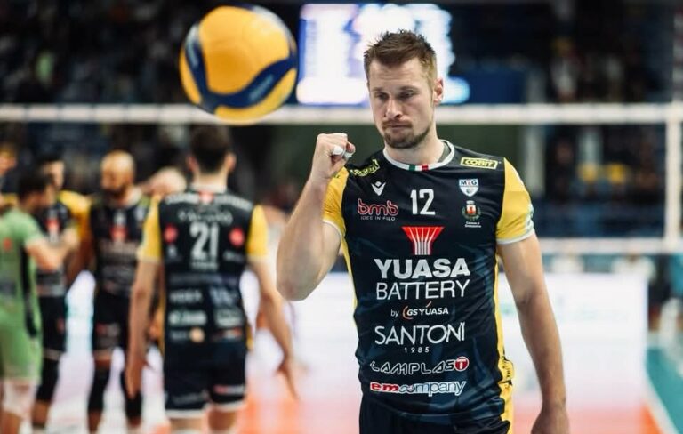 Yuasa, ecco Petkovic: «A Dubai con voglia ed energia, pensando ai playoff. Godiamoci questo momento»