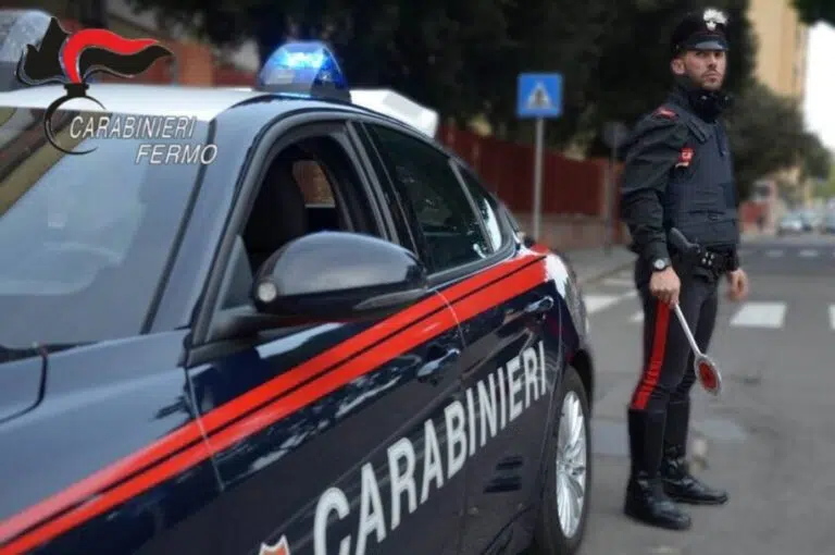 Interventi dei carabinieri in provincia per soggetti violenti: un arresto e tre denunce per lesioni