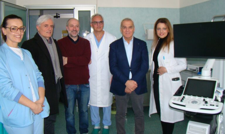 Donato dall’imprenditore Bracalente un nuovo ecografo per l’ospedale Murri