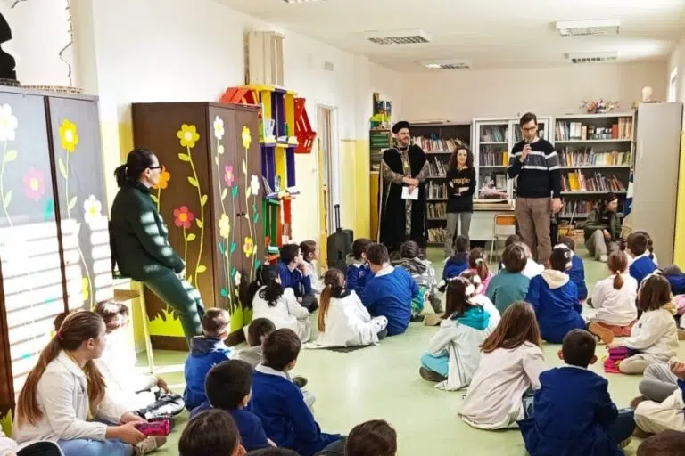 Cavalcata dell’Assunta, il Palio si corre a scuola: l’esperienza delle contrade Pila e Campiglione