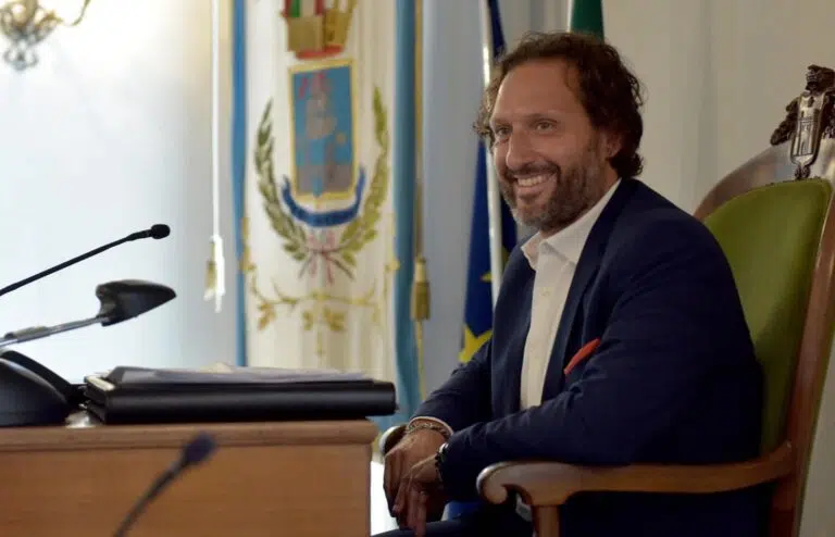 Alessio Terrenzi dà l’addio alla politica: «Sostengo Orsili ma non avrò nessun incarico»