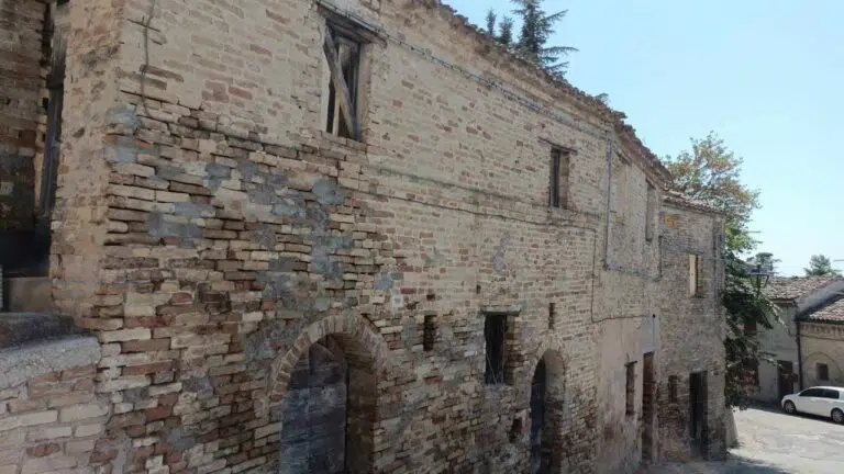 Lettera al direttore: “Ricostruzione post-sisma: tra inaugurazione e silenzi pericolosi”