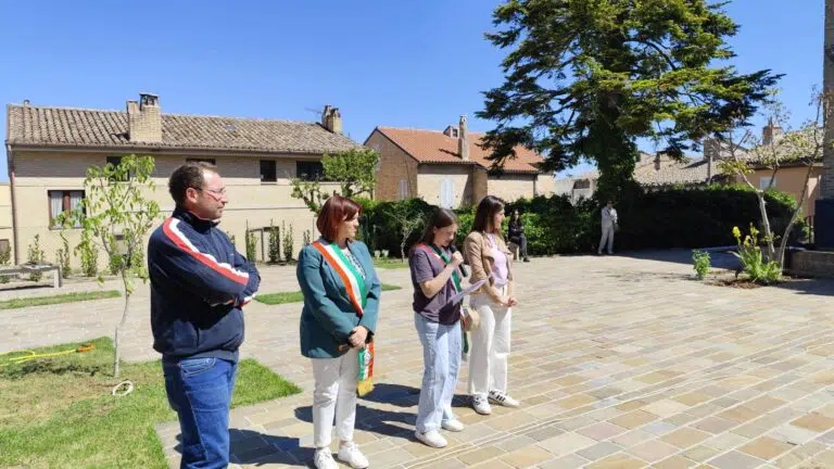 Monterubbiano: inaugurato il rinnovato orto botanico nel chiostro di San Francesco