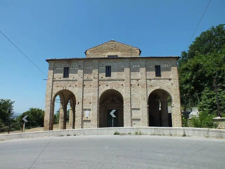 Monterubbiano, domenica 4 maggio riapre la Chiesa del SS. Crocifisso