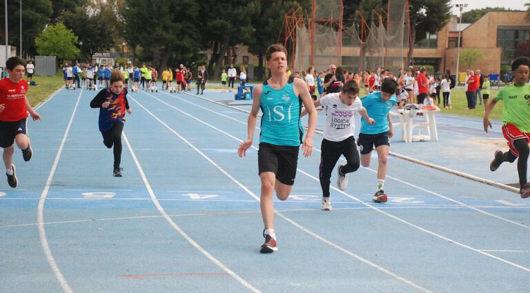 Atletica Sangiorgese protagonista a San Benedetto: Paris brilla nei 60 metri e nel peso, bene anche Luciani, Maricotti e Lanciotti