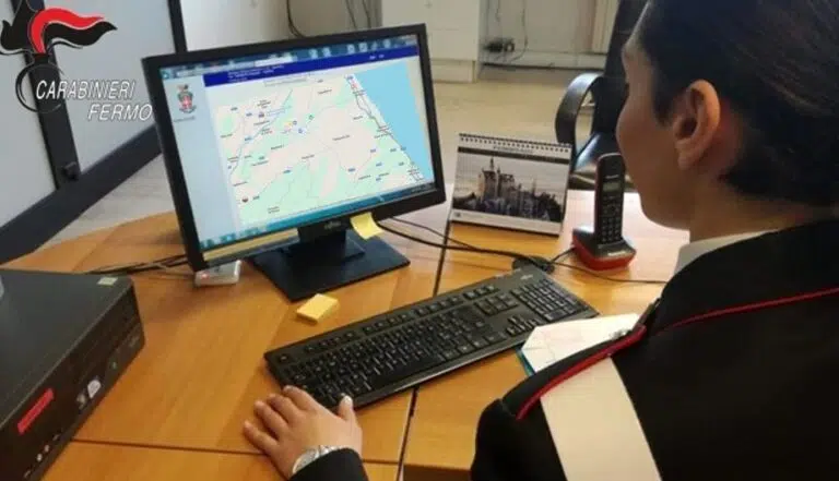 Finge il furto dell’auto: denunciata una 24enne per simulazione di reato