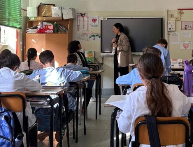 Il progetto “Conoscere le emozioni” coinvolge gli alunni delle scuole primarie Petetti, De Amicis e Borgo Rosselli