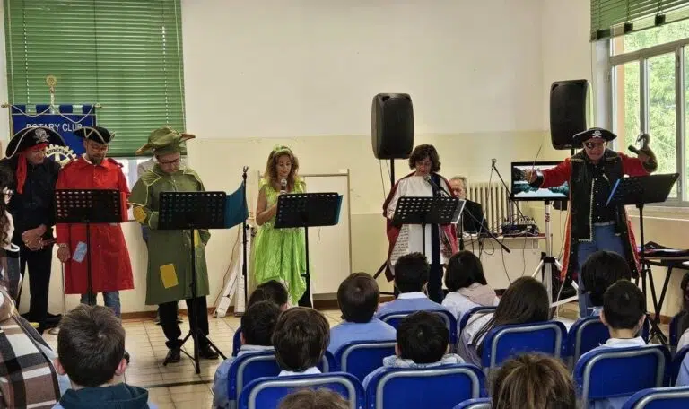 Il Rotary di Porto San Giorgio porta nelle scuole primarie un progetto sulle favole