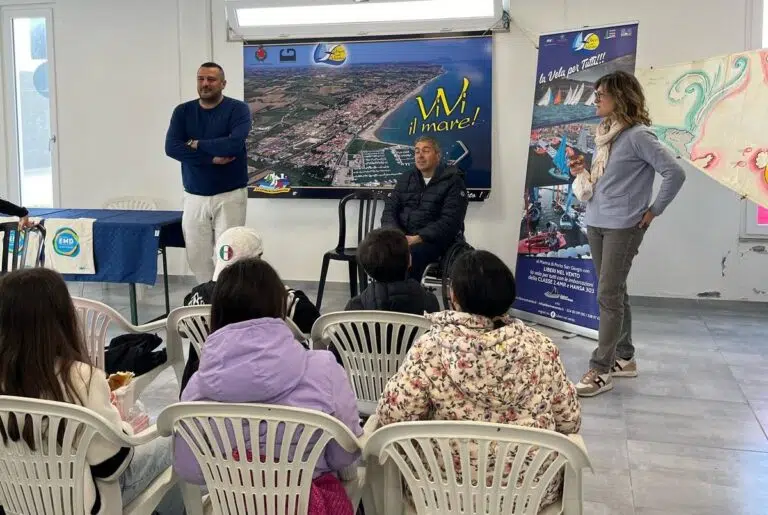 Educazione ambientale, con l’iniziativa “Una risorse d’aMare” gli esperti incontrano agli alunni