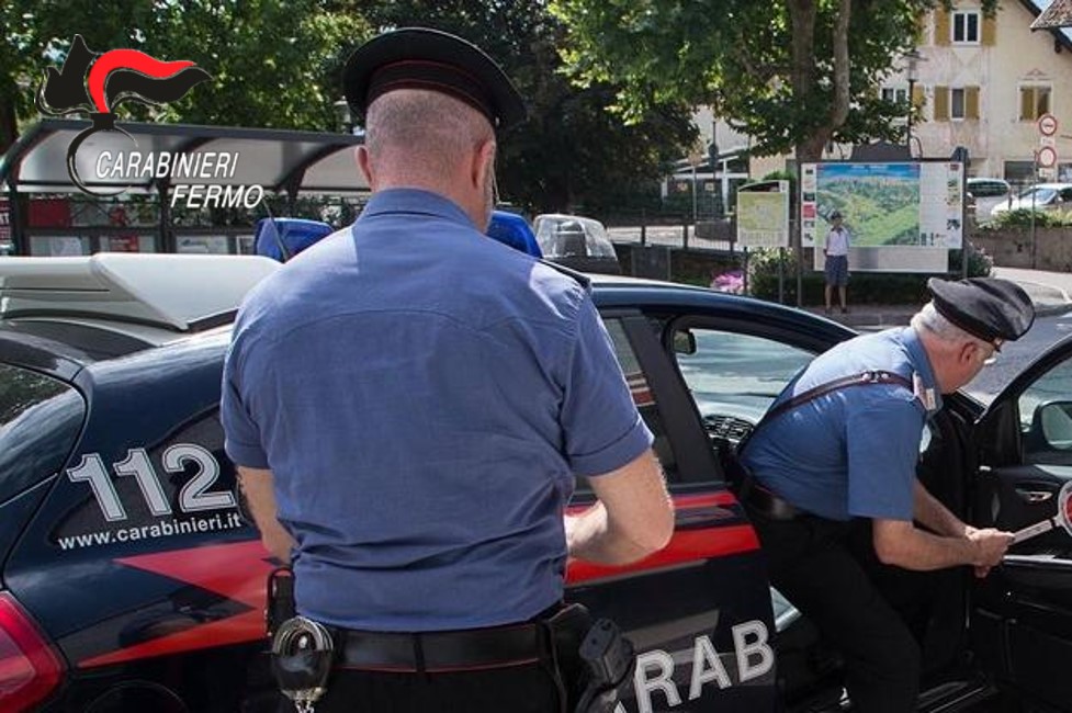 Carabinieri, controlli antidroga a tappeto: segnalazioni e denunce nel Fermano