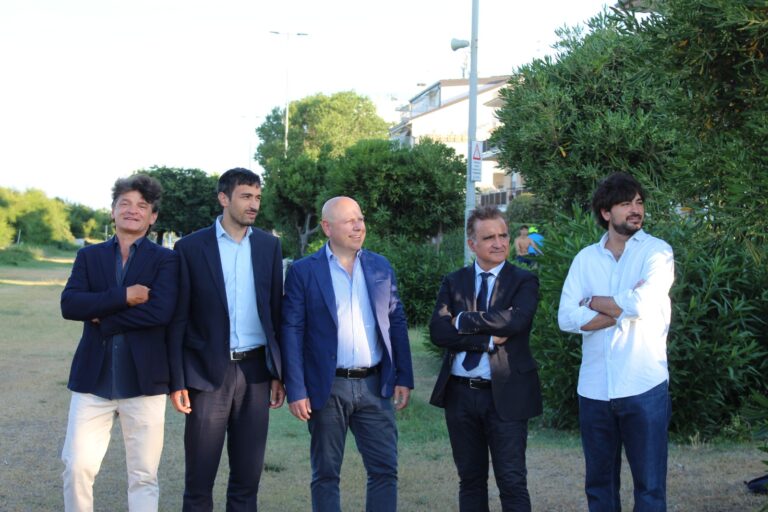 Fermo, Forza Italia in maggioranza? L’opposizione: «Ormai è evidente»