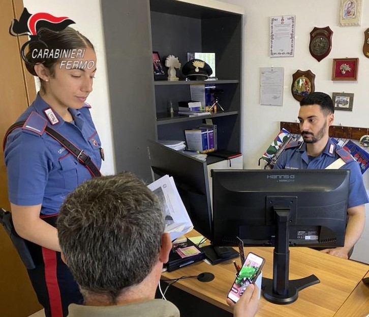 Finti Carabinieri, operatori POS e vendite online: tre truffe scoperte nel Fermano