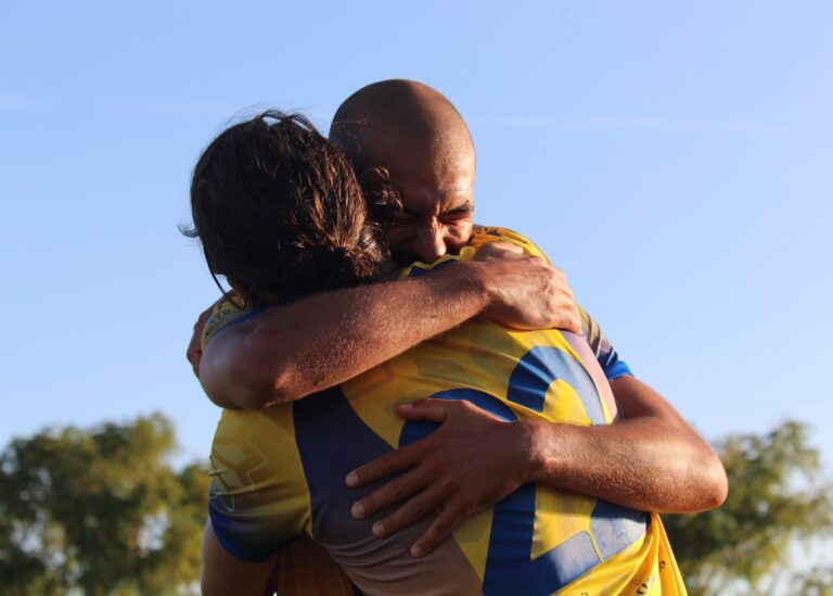 Fermana travolgente nella ripresa: 3-0 al Castelfidardo e vetta consolidata