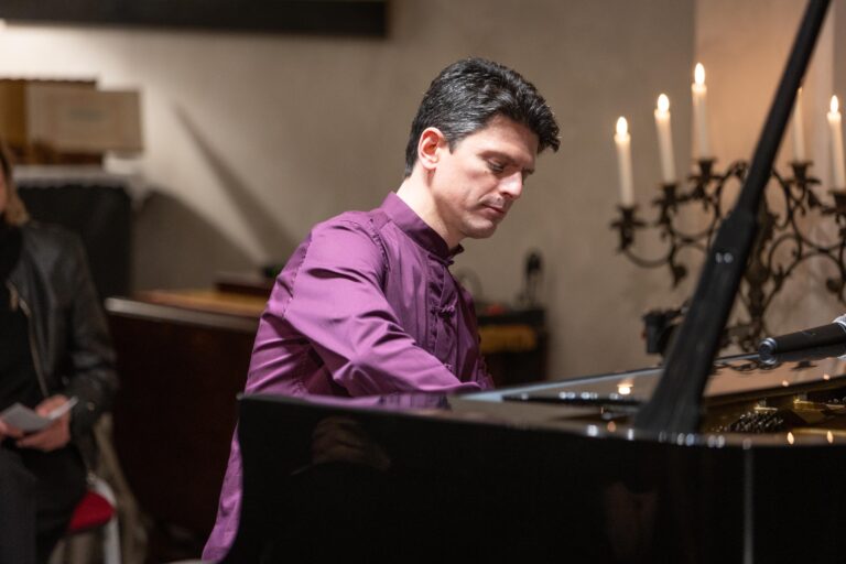 Beethoven protagonista all’Accademia Malibran con il pianista Ivan Donchev