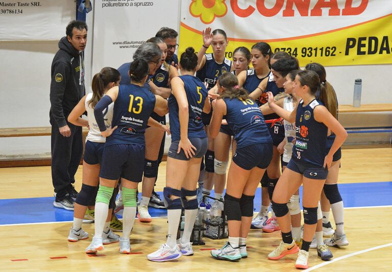 Volley Serie D, debutto amaro per la Teenfermoacademy: la Satel Pedaso vince 3-0